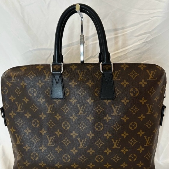 Louis Vuitton bag - Picture 4 of 9